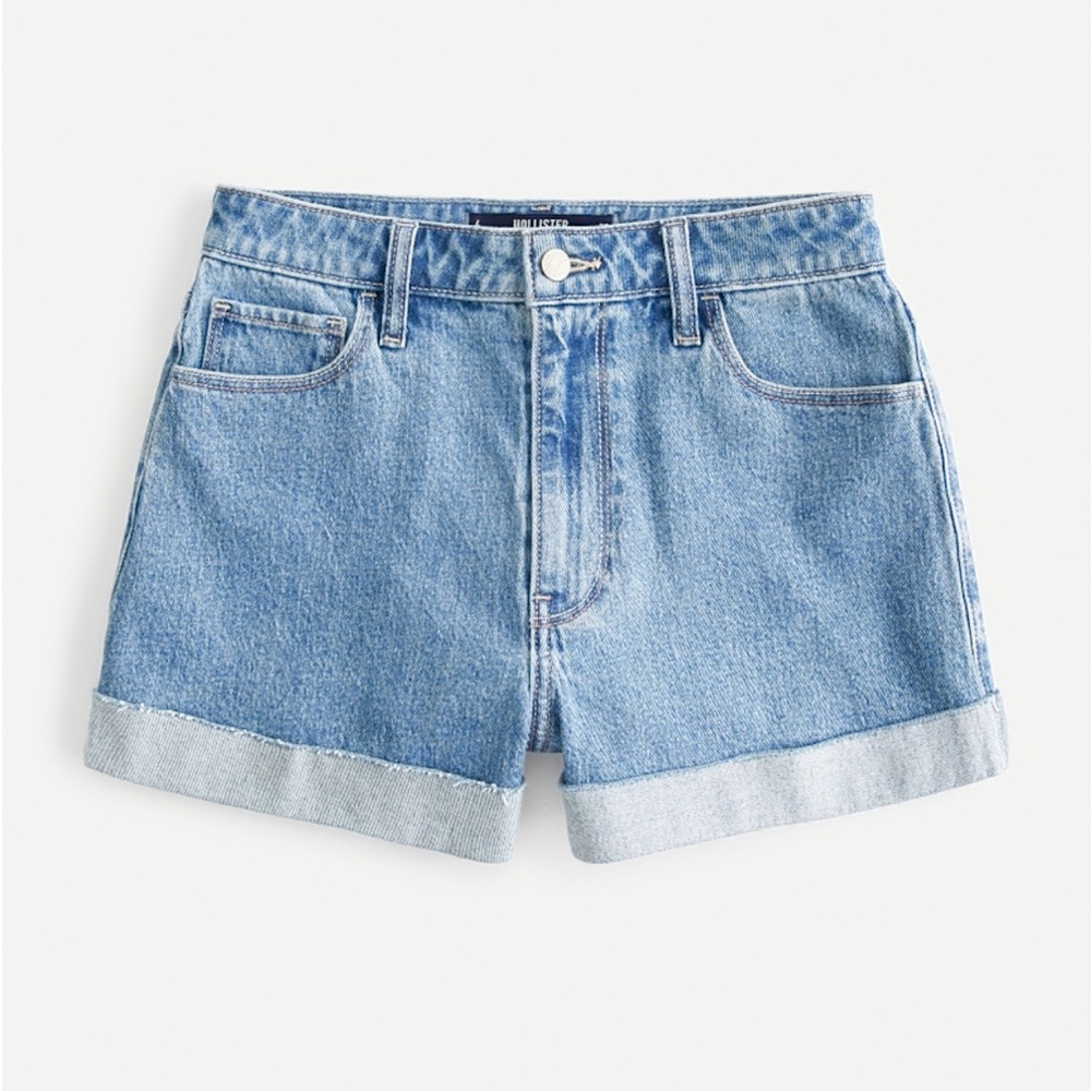 Hollister Curvy Ultra High Rise Mom Short Vintage Stretch size 3
